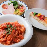 前菜の盛り合わせ
ミラノ風カットピザ付きのセット

※パスタ大盛り＋￥300