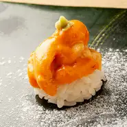 料理・空間・接客ともハイレベルで、大事なビジネスパートナーを安心してもてなせます。多種多様な道産食材が集い、北海道ならではの料理が豊富なので、道外や海外のゲストにも喜ばれるでしょう。
