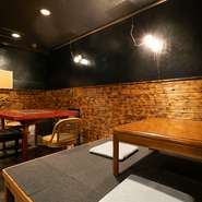 ゆったり過ごせる人気のスペース。和やかな一時に最適な座敷