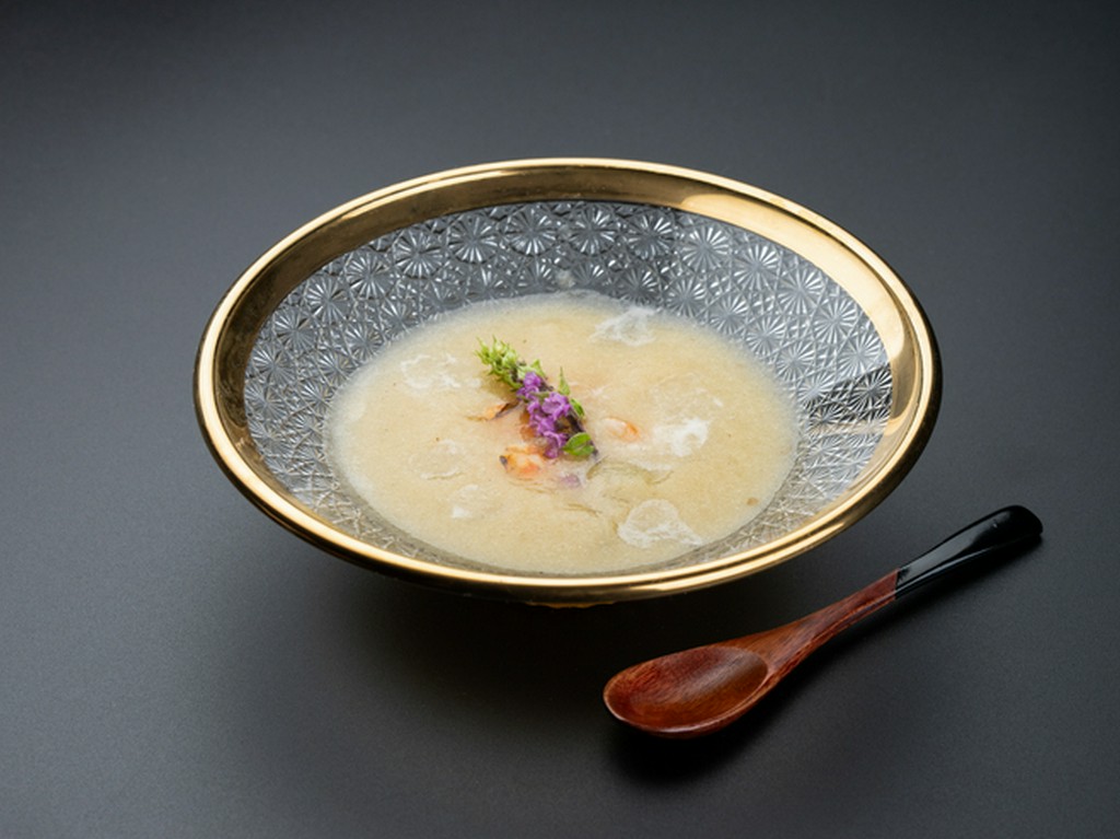 『焼き茄子と車海老の冷製スープ』