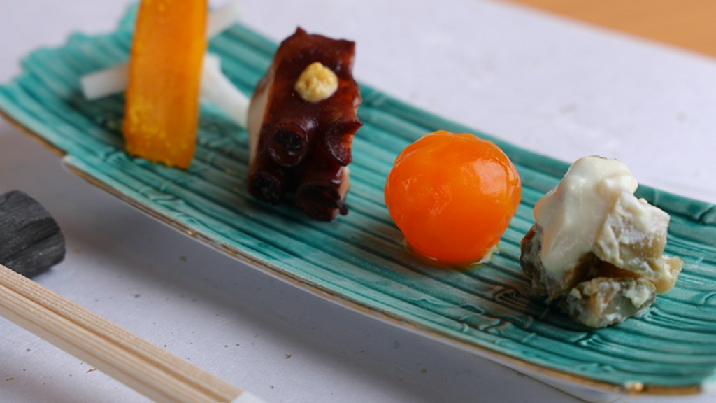 カウンターでの一杯をさらに楽しくしてくれる『酒肴』