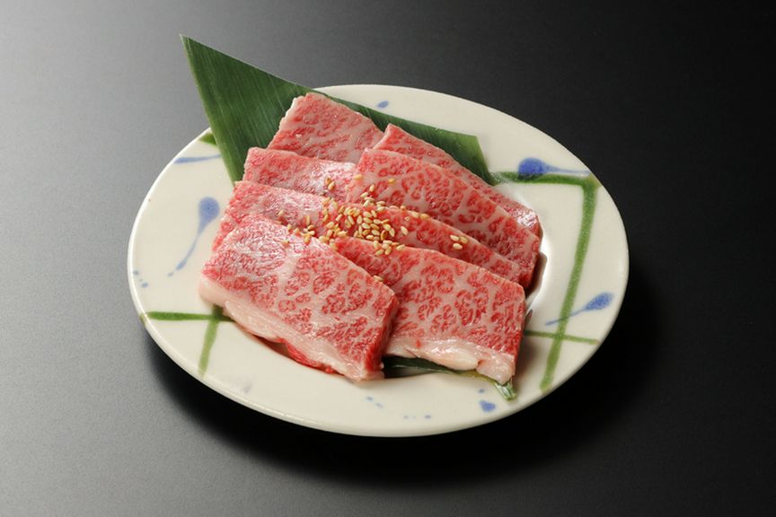 銀山和牛の極上カルビ(塩・たれ)