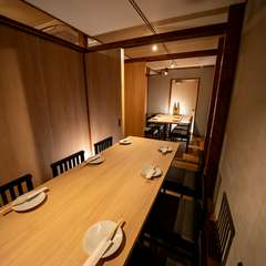 大人数の宴会に最適な広々とした空間