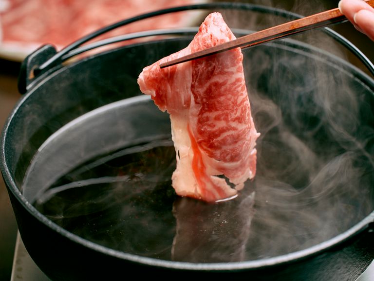 厳選国産和牛をはじめ、一つ一つにこだわった牛鍋