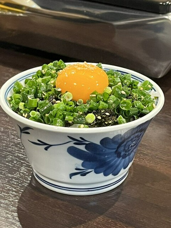 まずはオーダーしてみては？焼肉のお供にも、単品でも、〆としてもOK『富士めし』