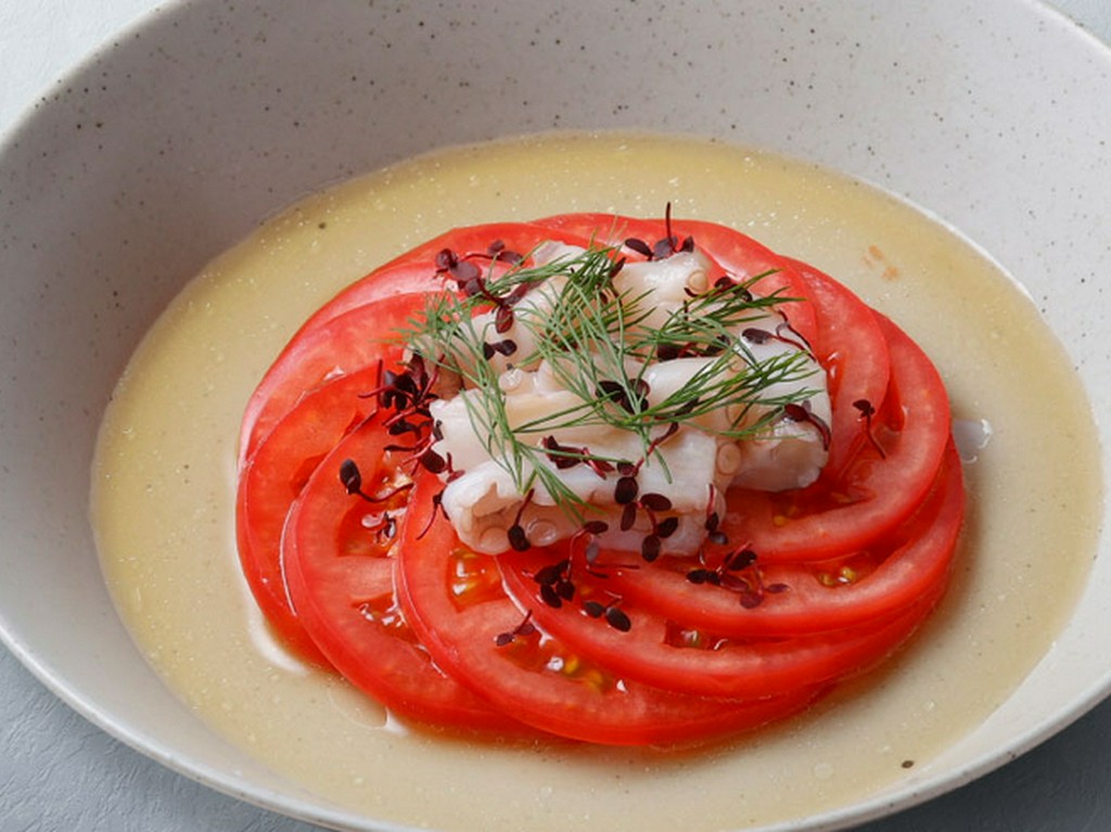 タコとトマト～だしレモンソース～