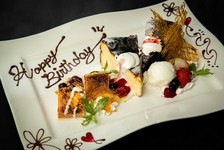 豊富なグリル料理が自慢の【ターミナルレガリオ】
お誕生日、結婚記念日、卒業祝いにアニバーサリーコース