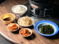 ・韓国のり
・ライス
・チャンジャ
・白菜キムチ
・もやしナムル
