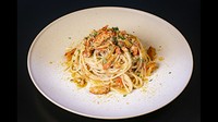花咲蟹をふんだんに使ったオイルパスタ『根室産花咲蟹のアーリオオーリオ スパゲッティーニ』