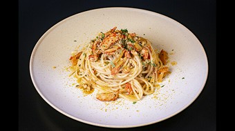 花咲蟹をふんだんに使ったオイルパスタ『根室産花咲蟹のアーリオオーリオ スパゲッティーニ』