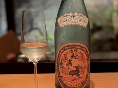 おいしい酒を全国から。旬に寄り添う一杯を、料理とともに