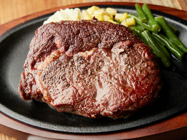 本格ステーキやシーフードが大充実!中延の隠れ家ダイニング