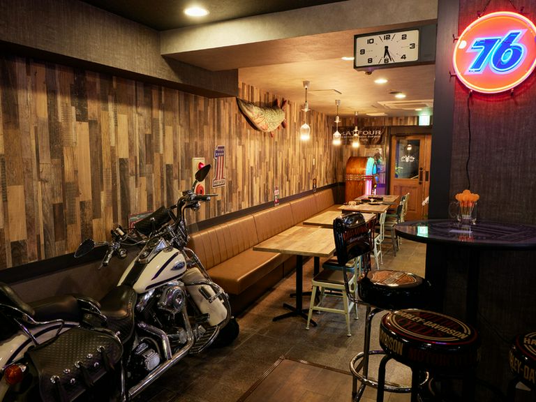 映画のワンシーンにワープするようなドラマチックな空間で憩える