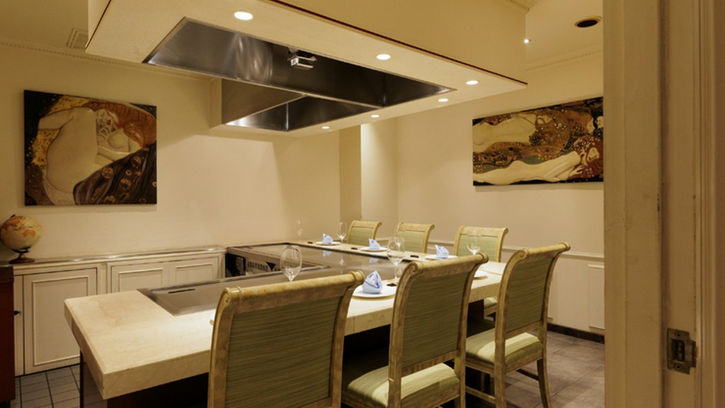 少人数から大人数まで対応可能な完全個室