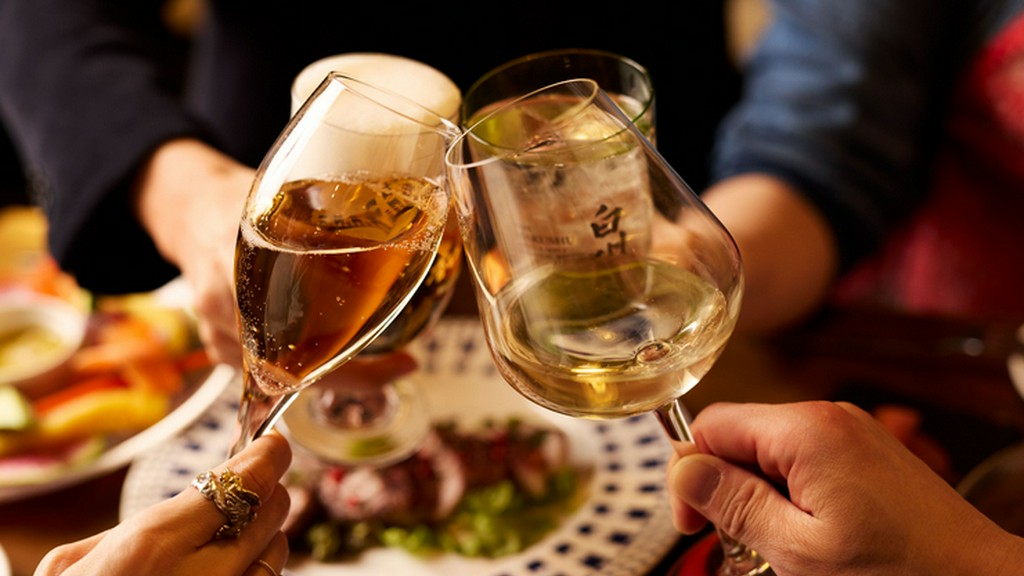 絶品ビストロ料理と厳選ワインと共に、ゆったりと女子トーク