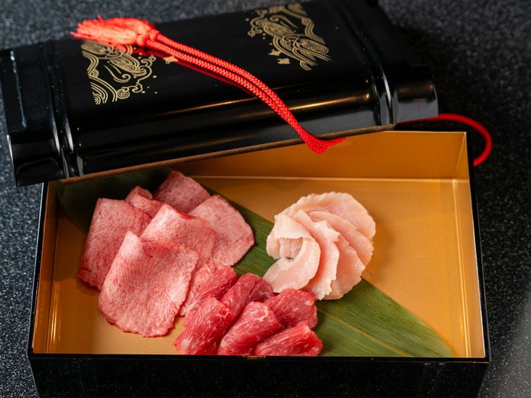 取り扱う和牛は全てが日本国産、最高級品質の黒毛和牛のみ