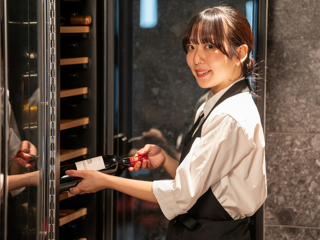 ベストなタイミングで届けられるお肉に合ったお酒も用意