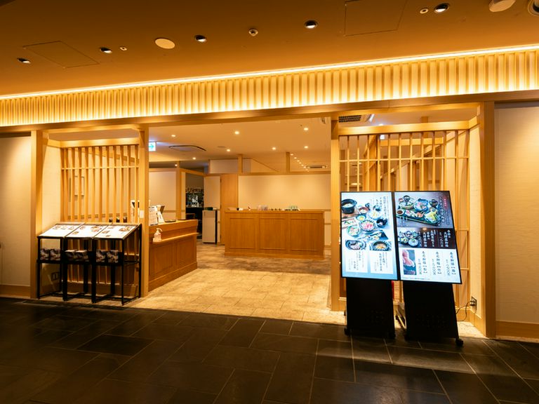 落ち着いた雰囲気の中で、心からの会話を楽しめる空間