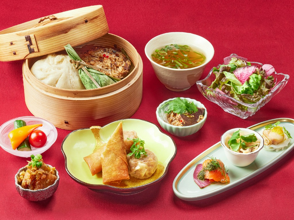 『和風おこわと肉包子セット』