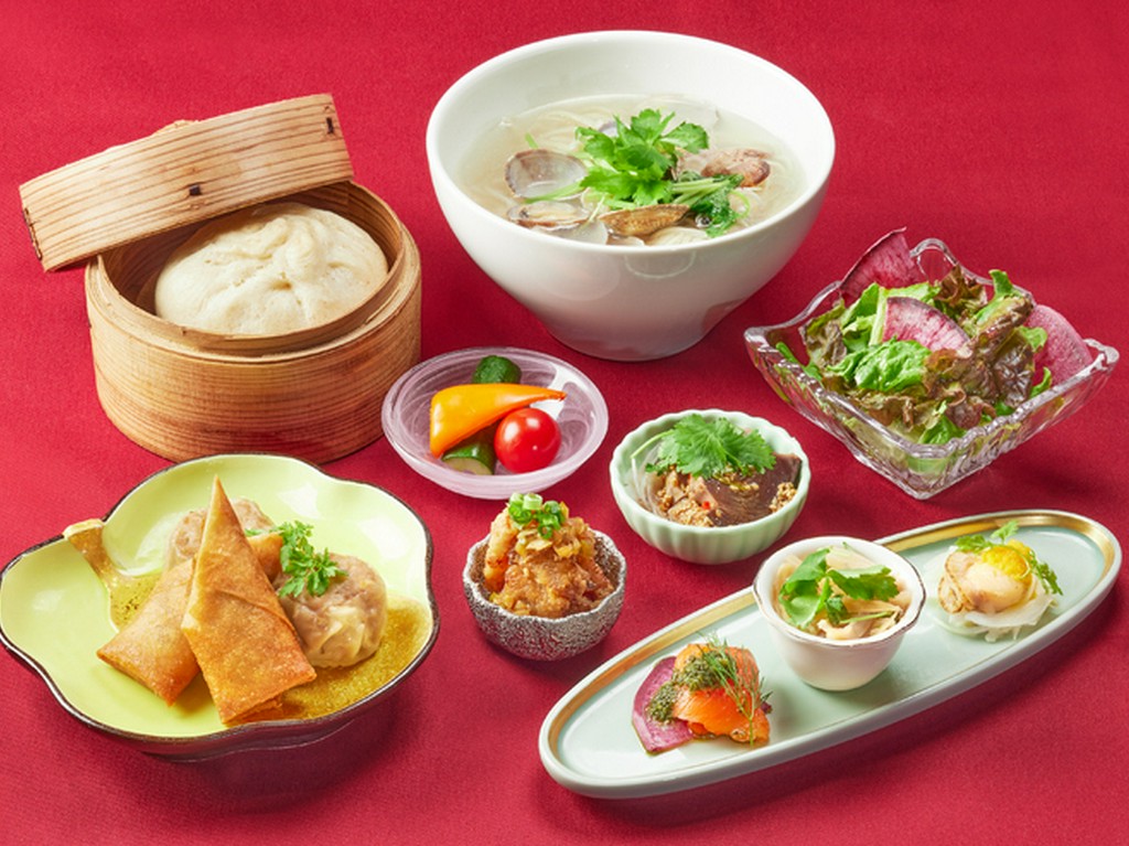 貝出汁あさり麺と肉包子セット