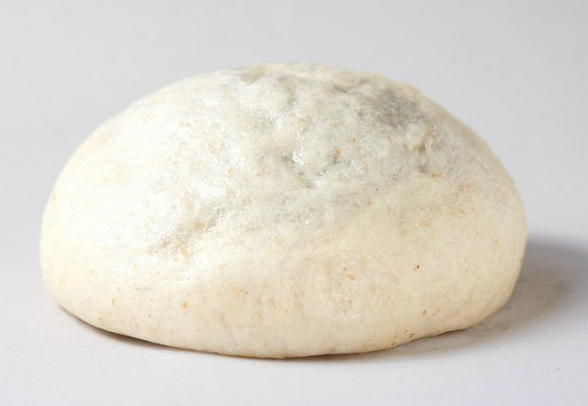 甘さ控えめ、具は大きめ『あんことさつまいも包子（あんまん）』