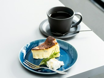 口福に満たされる、なめらかに溶ける至福の『チーズケーキ』