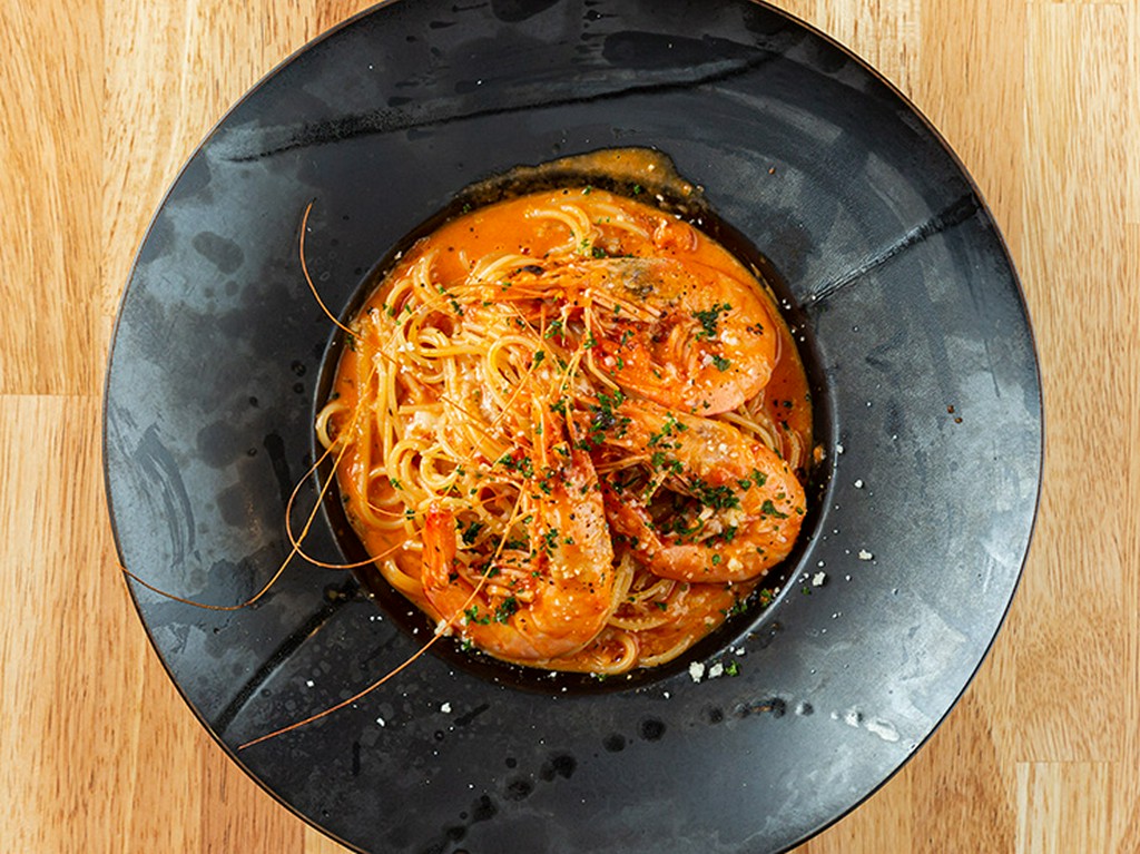 海老のトマトクリームパスタ