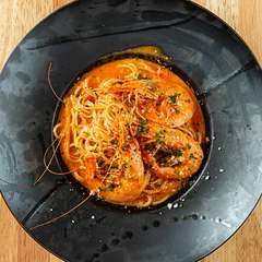 海老のトマトクリームパスタ