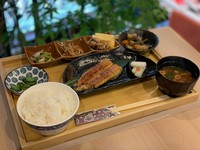 ・銀だら西京焼き
・出汁巻き
・揚げ物
・金平
・漬物
・御飯
・お吸い物
