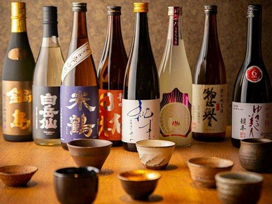 定番から珍しい銘酒まで、おいしい料理に合う日本酒を厳選