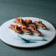 日本人にとって身近な食材をメインに掲げるお店。親しみやすい食材だからこそ、その質の違いを実感できます。大切な人とのデート利用にも最適。銀座一丁目でいつもと一味違ったデートを、繰り広げてみませんか。