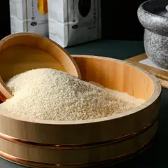 肉との最良のパートナー『米』。世界が認めた「雪椿」を採用