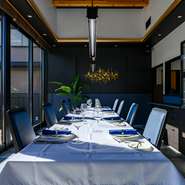 大切な日のお食事を、気兼ねなく楽しんでいただけるように。苦手な食材やアレルギーへの配慮など、それぞれのお客様に寄り添った料理を提供できることも、1日昼夜各1組限定の醍醐味です。