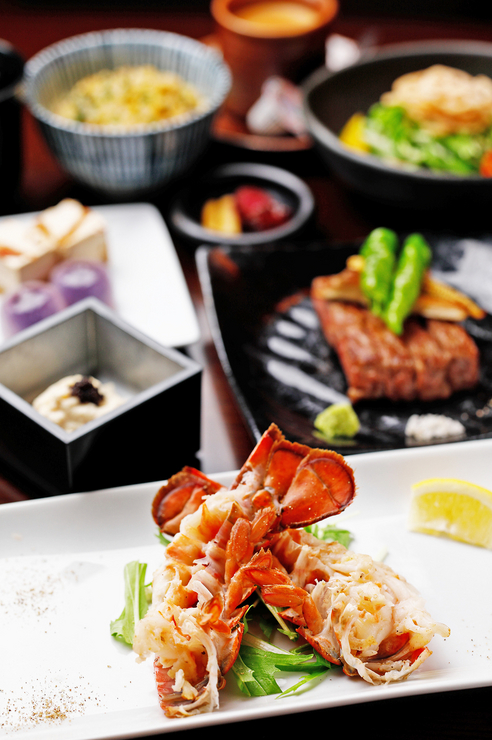 【僅限12月24日至25日】聖誕特餐（含吐司飲品）*晚上7點開始*