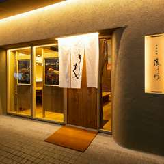 「西鉄グランドホテル」1階。団体予約にも対応可