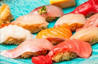 大将が目利きで仕入れた、鮮度抜群の魚介を堪能できるおまかせ鮨『大将おまかせ10貫』