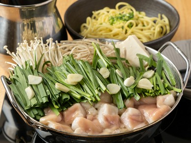 新鮮なもつ×選べるスープ。〆まで旨い『もつ鍋』