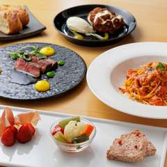 旬の食材を芸術性の高い作品に。五感で楽しめる厳選食材