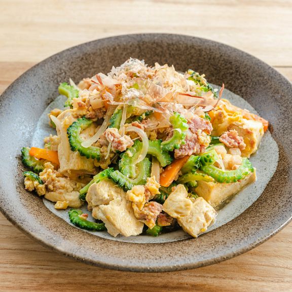 ゴーヤちゃんぷる〜