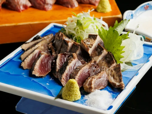 わら焼きカツオのたたき　あわポン酢