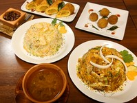自慢のスリランカ料理を堪能できるコースです。珍しい料理はどれも絶品！