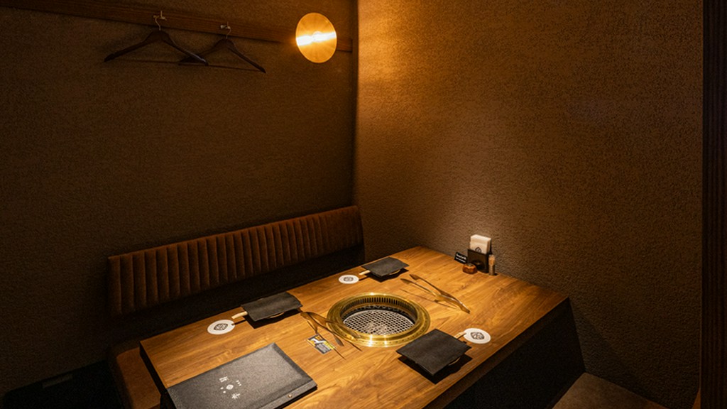 2名〜16名、シーンに合わせて使い勝手の良い個室を完備