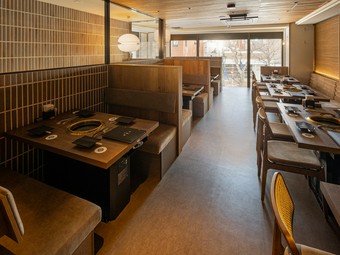 空間も肉も、一流を追求。特別な時間にふさわしい場所と味
