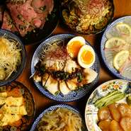 ヘルシーな蒸しメニューからがっつり中華メニューまで幅広いラインナップ♪
おしゃれな店内で大切なひと時をお過ごしください☆