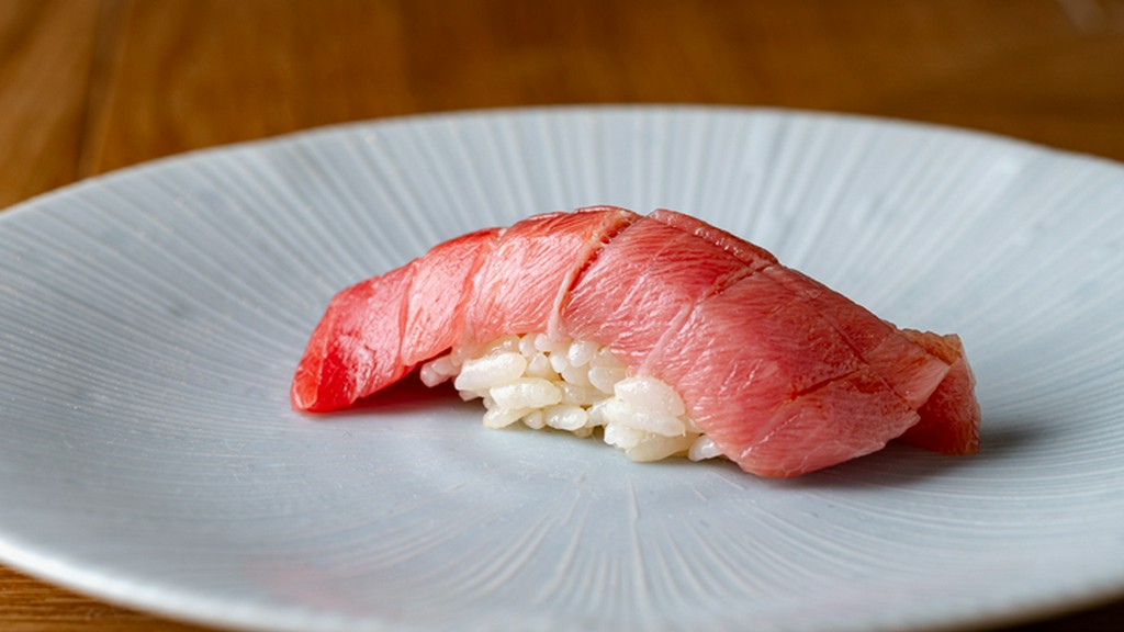 本格江戸前寿司を“町寿司”の気軽さで愉しめる貴重な一軒