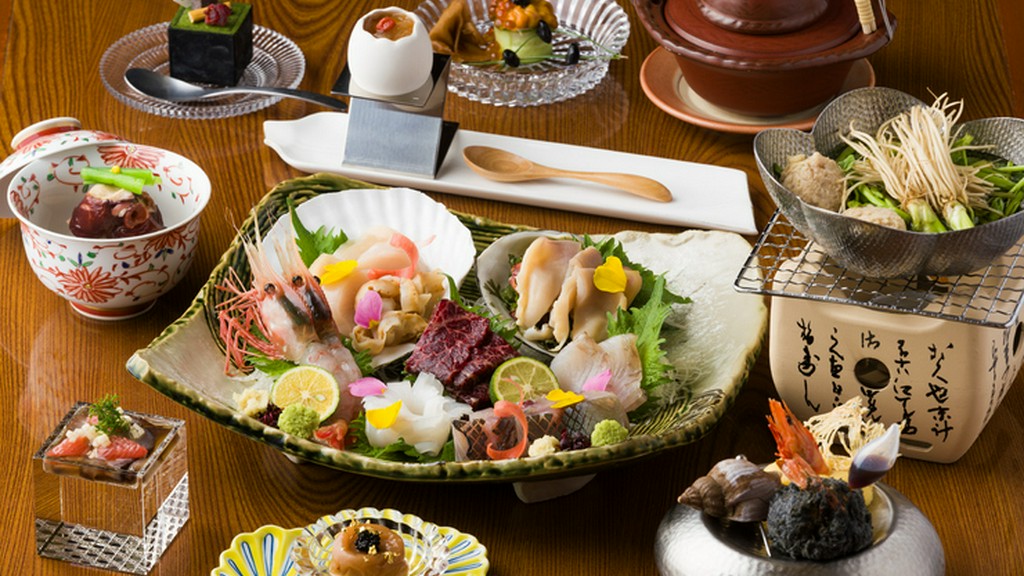 季節の会席料理も相談可。駅チカ・個室・珠玉の酒で、接待に最適