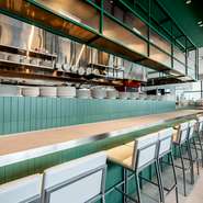 カウンター2名様×5卓