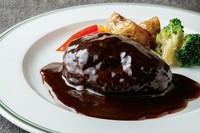 hamburger steak with demi-glace sauce

ピッツァ食べ放題＆ミニサラダ付