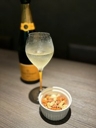 ひと口ごとにわかる、テーブルの影の実力者『ミックスナッツ』