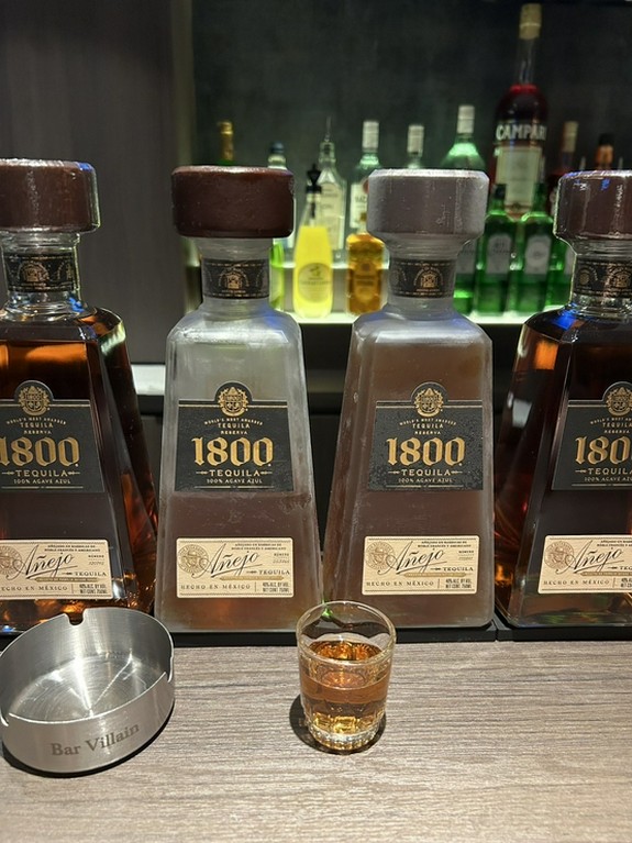 クエルボ1800アネホ